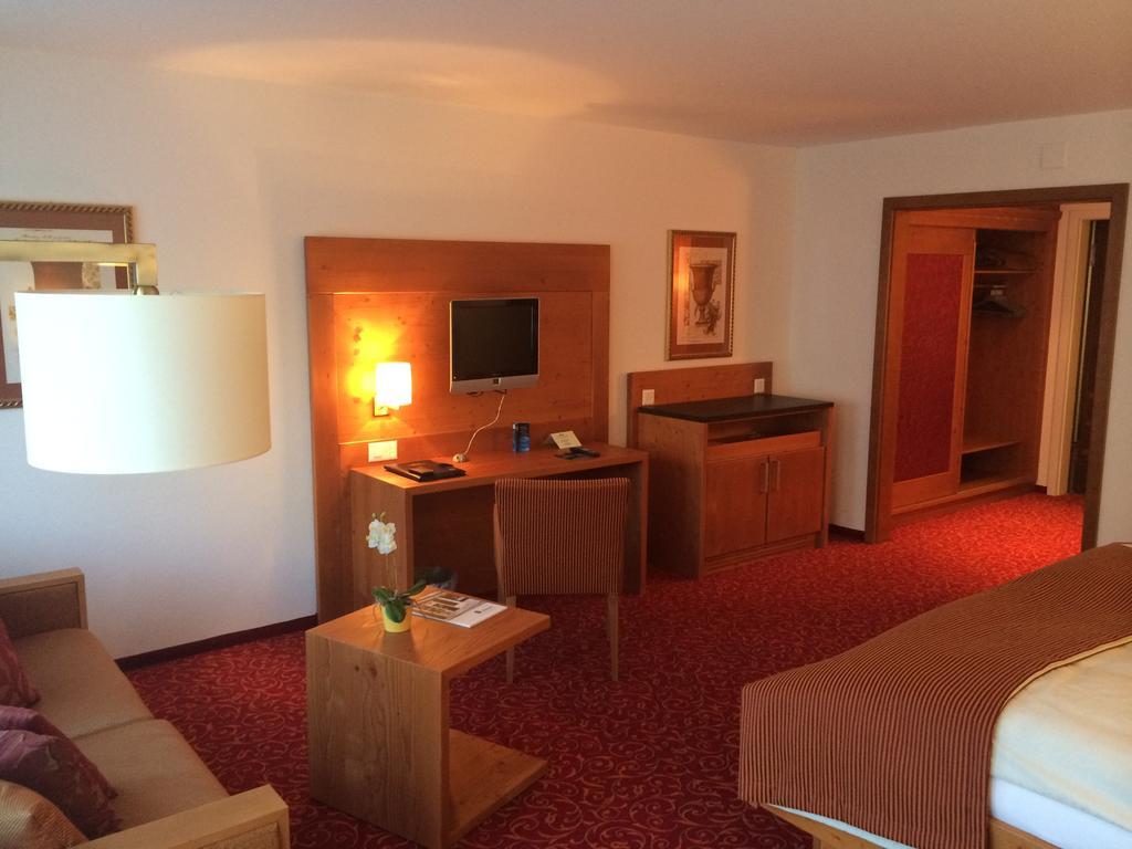 Studio Champfer St. Moritz Exteriör bild